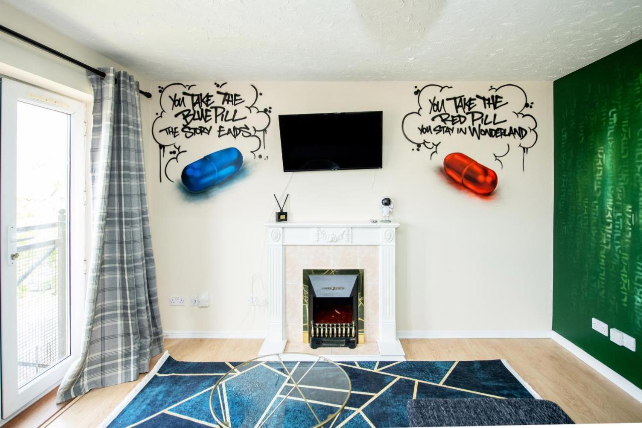 Escape The Matrix - 2 Bed Flat In City Centre With Free Parking Southampton Exterior foto