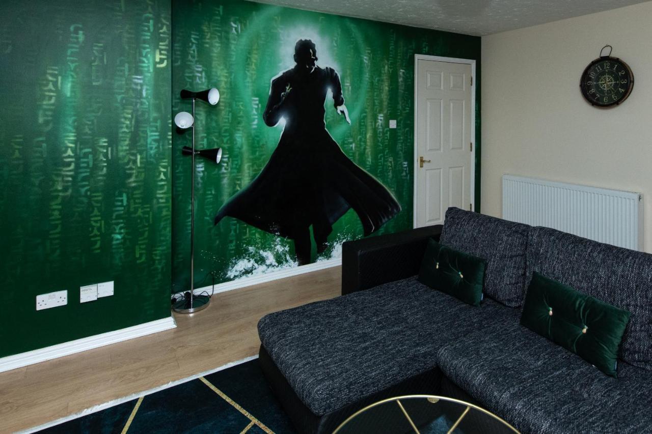 Escape The Matrix - 2 Bed Flat In City Centre With Free Parking Southampton Exterior foto